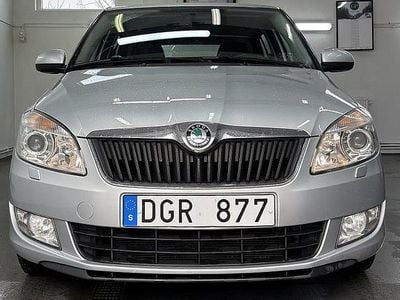 Begagnad Skoda Fabia Elegance 86 HK (63 kW) 2012 Silver Kombi