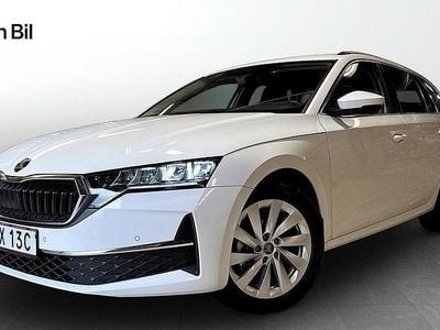 Vit Begagnad 2025 Skoda Octavia Selection Kombi | 289 900 kr (Bra pris)