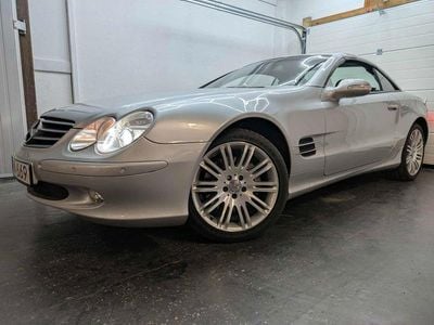 Ljusgrå Begagnad 2001 Mercedes SL500 Cab | 229 900 kr