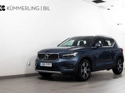 Mörkblå Begagnad 2019 Volvo XC40 Inscription SUV | 279 900 kr (Marknadspris)