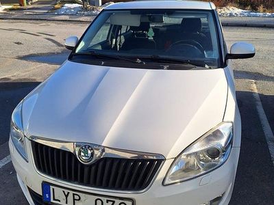 Begagnad Skoda Fabia 69 HK (50 kW) 2012