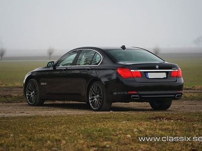 BMW 750