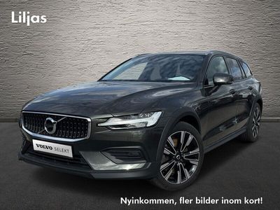 begagnad Volvo V60 CC B4 AWD D Adv NaviP Edt