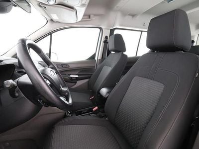 Vit Begagnad 2019 Ford Tourneo Van | 192 000 kr (Superpris)