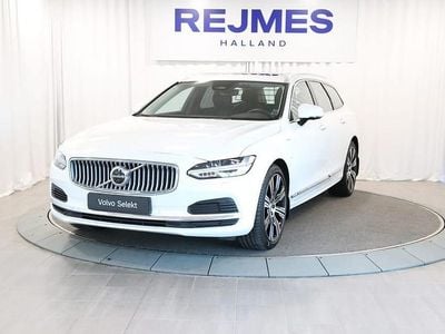 Begagnad Volvo V90 Ultimate 355 HK (261 kW) 2023 Vit Kombi