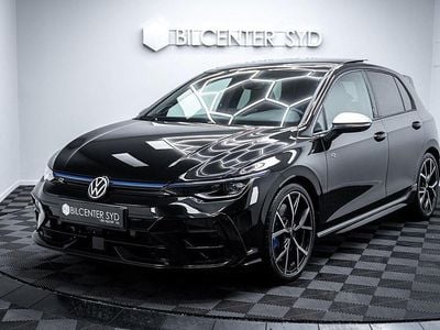 Svart Begagnad 2024 VW Golf VIII R Halvkombi | 539 900 kr (Dyr)