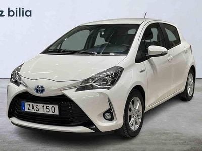 Begagnad Toyota Yaris Hybrid 2017 Vit Halvkombi