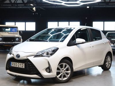 begagnad Toyota Yaris Hybrid e-CVT BACKKAMERA FINT SKICK 101HK