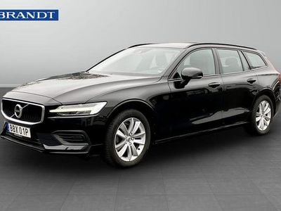 Svart Begagnad 2020 Volvo V60 Momentum Kombi | 254 900 kr (Bra pris)