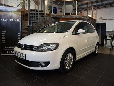 Begagnad VW Golf VI 105 HK (77 kW) 2011 Vit Halvkombi