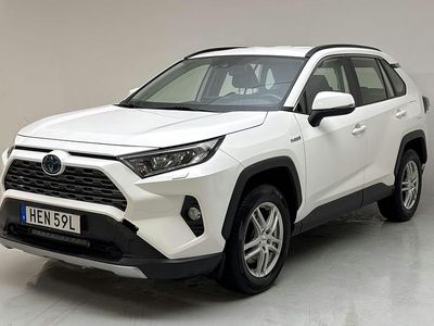 Vit Begagnad 2020 Toyota RAV4 Active | 170 000 kr (Marknadspris)