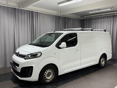 Vit Begagnad 2017 Citroën Jumpy Minibuss | 212 375 kr