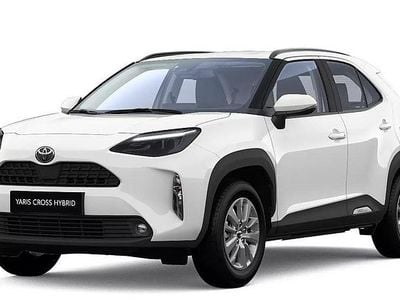 Ny 2025 Toyota Yaris Cross Active SUV | 294 900 kr (Marknadspris)