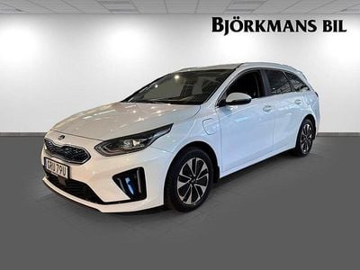 Begagnad Kia Ceed Sportswagon Advance 140 HK (102 kW) 2020 Vit Kombi