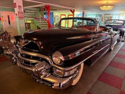 Begagnad Cadillac Eldorado 209 HK (153 kW) 1953 Svart