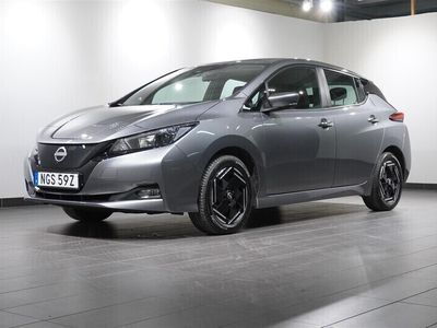Grå/silver Begagnad 2023 Nissan Leaf Acenta Halvkombi | 198 800 kr (Marknadspris)