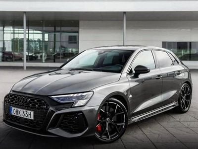 Daytona grå Begagnad 2023 Audi RS3 Sportback Halvkombi | 550 000 kr (Bra pris)