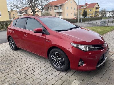 Toyota Auris Hybrid
