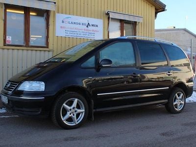 Begagnad VW Sharan 150 HK (110 kW) 2008 Svart Minibuss