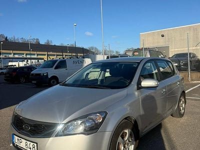 Begagnad 2010 Kia Ceed Halvkombi | 57 000 kr (Marknadspris)