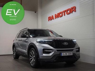 Grå Begagnad 2020 Ford Explorer ST-Line SUV | 369 900 kr (Dyr)