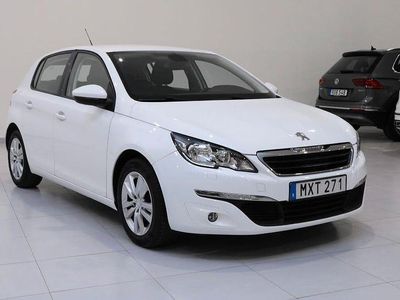 Vit Begagnad 2014 Peugeot 308 Active Halvkombi | 69 900 kr (Marknadspris)