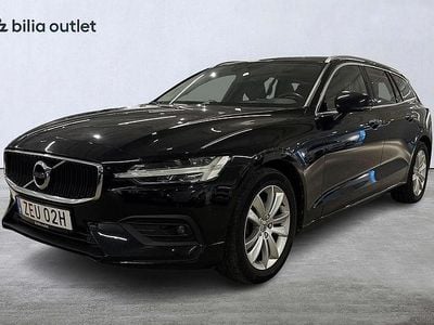Svart Begagnad 2021 Volvo V60 SE Kombi | 279 900 kr (Marknadspris)