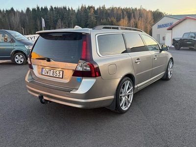 Begagnad Volvo V70 175 HK (128 kW) 2010 Ljusbrun Kombi