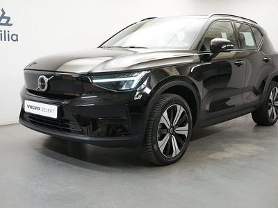 Svart Begagnad 2022 Volvo XC40 Core SUV | 314 900 kr