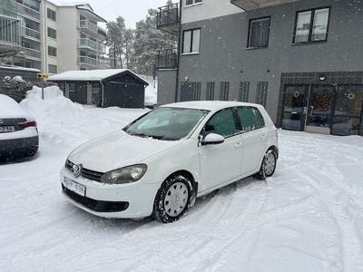 Begagnad 2011 VW Golf VI Halvkombi | 59 500 kr (Marknadspris)