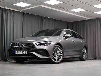 Mörkgrå Begagnad 2025 Mercedes CLA250e Shooting Brake AMG Kombi | 429 000 kr (Marknadspris)