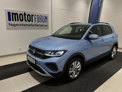 Blå Begagnad 2025 VW T-Cross Life SUV | 289 900 kr (Dyr)