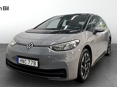 Begagnad VW ID.3 Pro Performance 150 kW (204 HK) 2023 Moonstone grey black Halvkombi