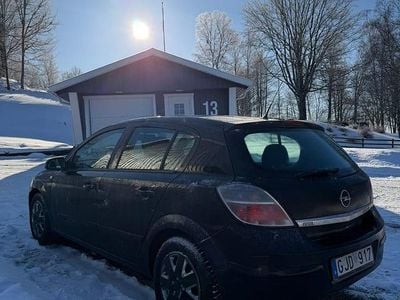 Begagnad Opel Astra 115 HK (84 kW) 2008