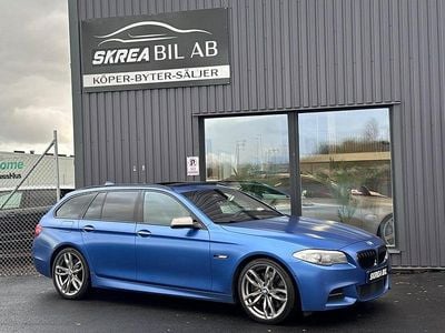 Blå Begagnad 2013 BMW M550 Shadowline Sedan | 219 900 kr (Marknadspris)