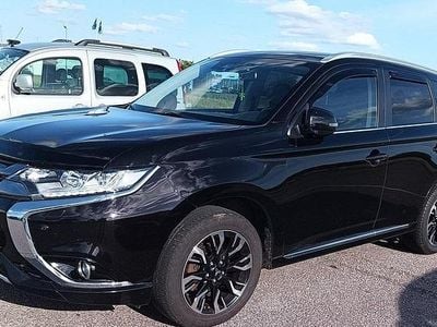 Mitsubishi Outlander P-HEV