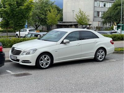 Mercedes E220