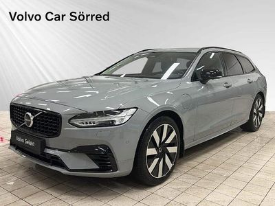 Grå Begagnad 2025 Volvo V90 Plus Kombi | 489 900 kr