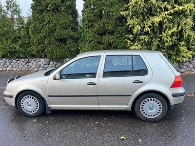 Begagnad 2002 VW Golf IV Halvkombi | 10 000 kr (Superpris)
