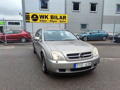 begagnad Opel Vectra Sedan 2.2 + DRAG