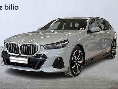 Begagnad BMW 530e 2026 Grå Kombi