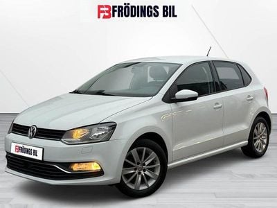 Vit Begagnad 2016 VW Polo Halvkombi | 89 900 kr (Marknadspris)