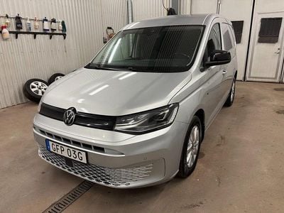 Silver Begagnad 2021 VW Caddy Minibuss | 149 500 kr