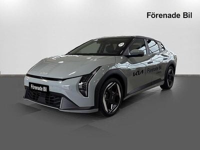 Grön Begagnad 2026 Kia EV4 Sedan | 479 900 kr