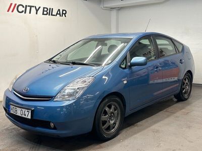 begagnad Toyota Prius 1.5 VVT-i + 3CM CVT automat Ny servad AUX