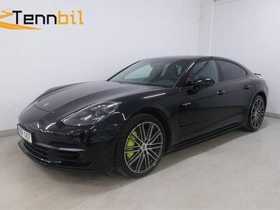 Svart Begagnad 2018 Porsche Panamera 4 Sport Sedan | 629 900 kr (Bra pris)