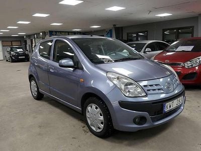 Blå Begagnad 2009 Nissan Pixo Halvkombi | 17 500 kr