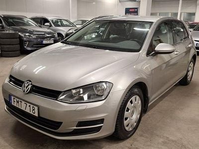 Silver Begagnad 2015 VW Golf VII Halvkombi | 79 999 kr (Bra pris)