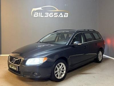 Grå Begagnad 2011 Volvo V70 Momentum Kombi | 123 900 kr (Marknadspris)