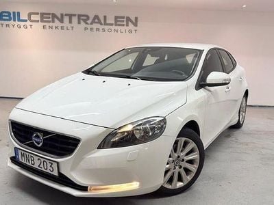 Begagnad Volvo V40 116 HK (85 kW) 2014 Vit Kombi